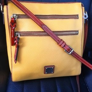 Dooney & Bourke triple zipper crossbody handbag. Yellow & Brown.